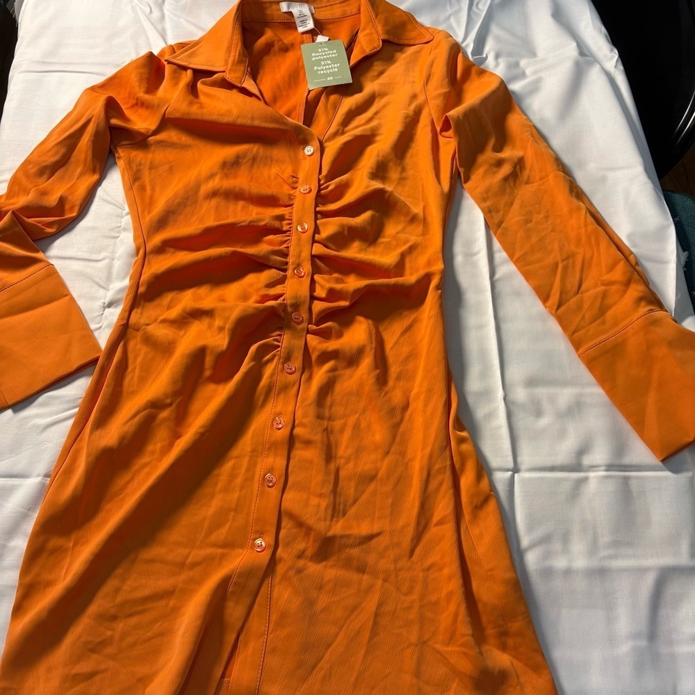 H&M Conscious Choice Orange Ruched Shirt Dress Small Button Front NWT - Picture 10 of 11